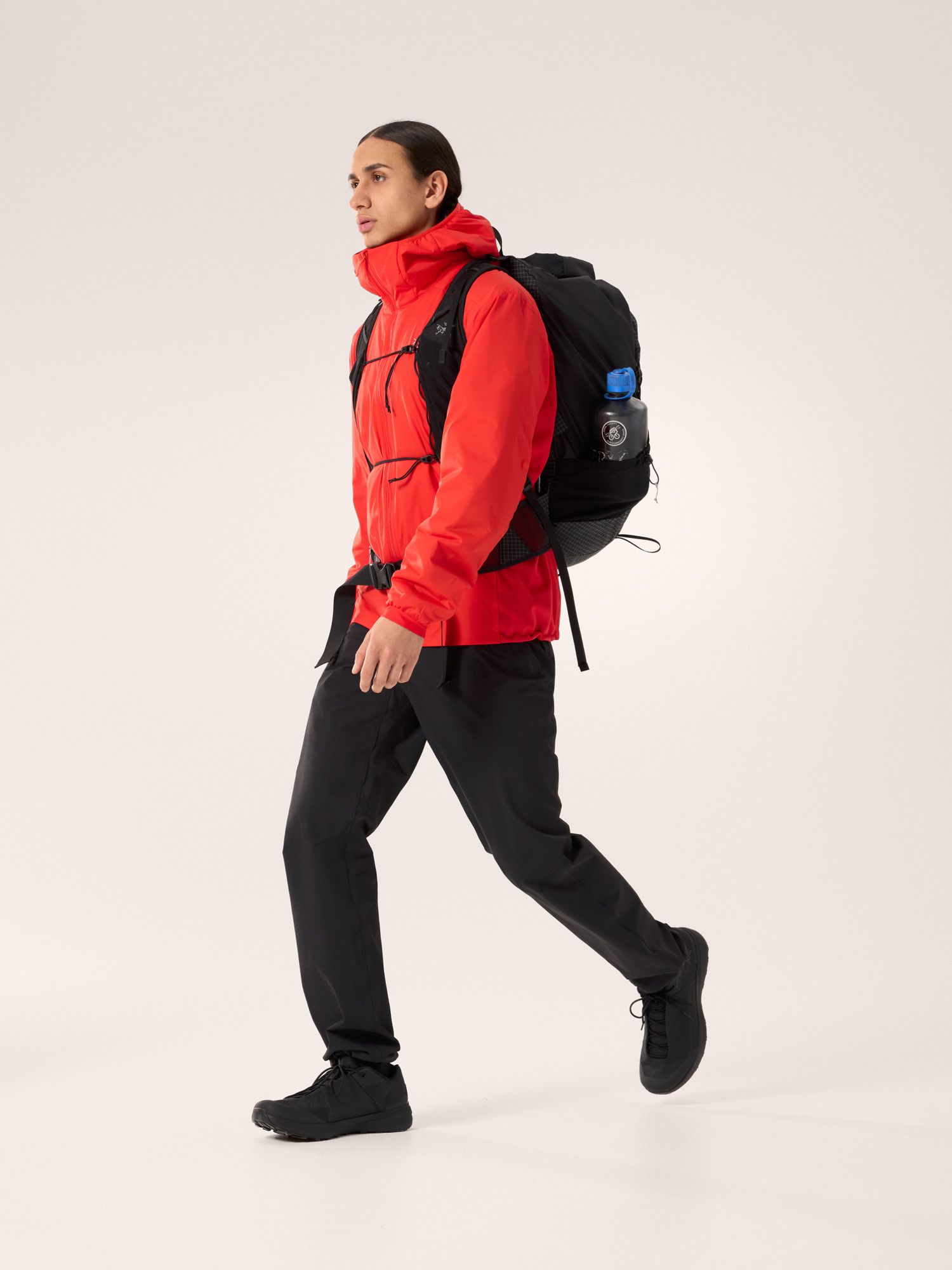 Product Image https://product.arcteryx.co.kr/images/products/685754/F25_X000009556_details_Atom_Hoody_Dynasty_Full_Body.jpg