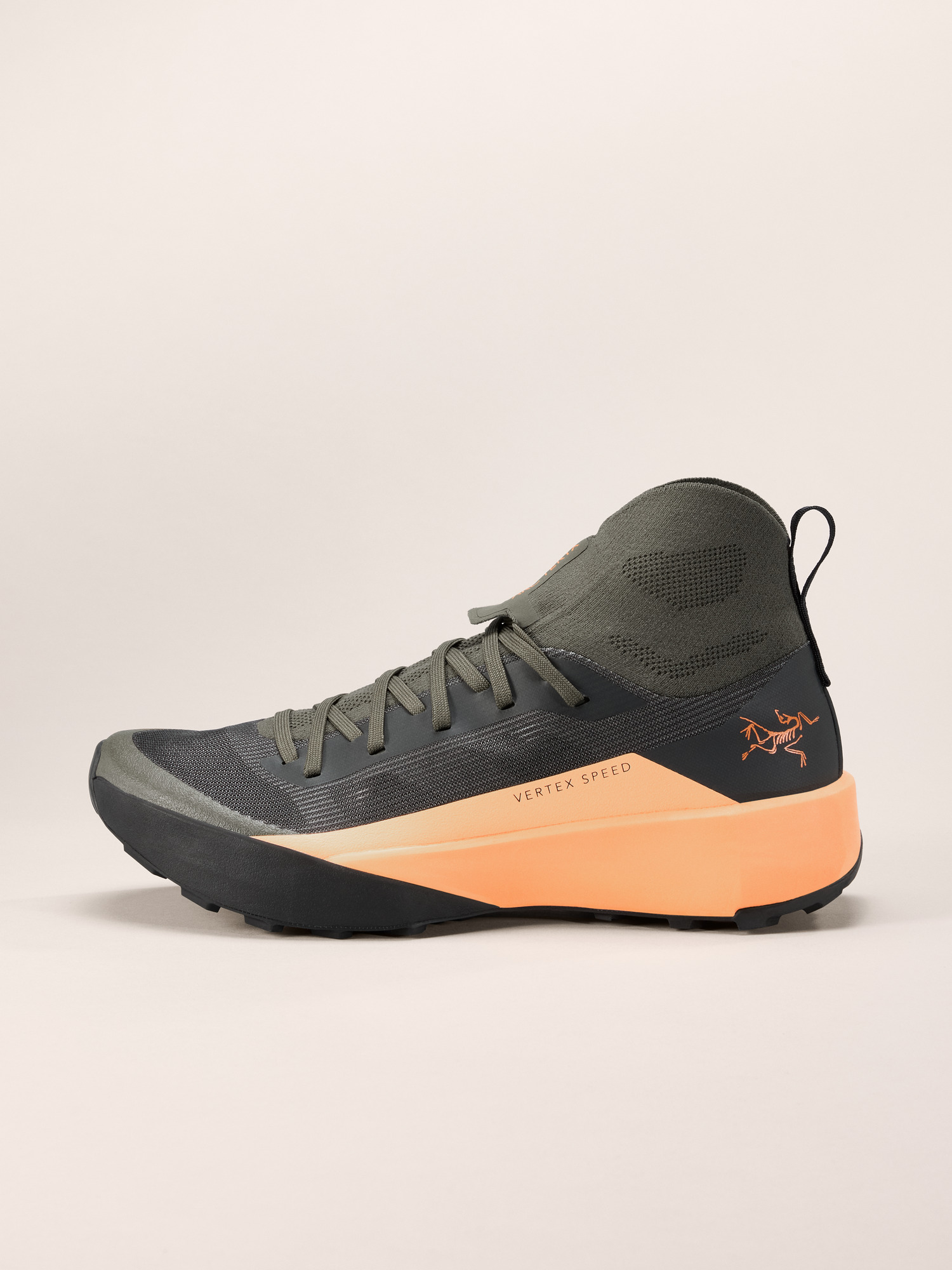 Product Image https://product.arcteryx.co.kr/images/products/685888/F25_X000009619_details_Vertex_Speed_Shoe_Forage_Luminary_Women_s_Profile.jpg