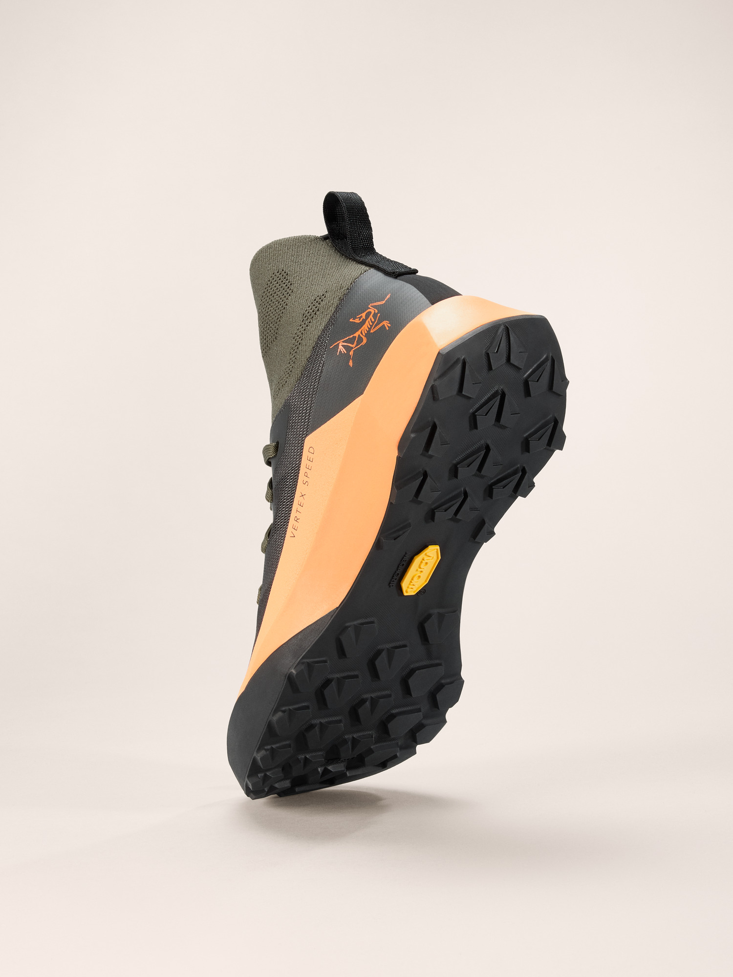 Product Image https://product.arcteryx.co.kr/images/products/685888/F25_X000009619_details_Vertex_Speed_Shoe_Forage_Luminary_Women_s_Sole.jpg