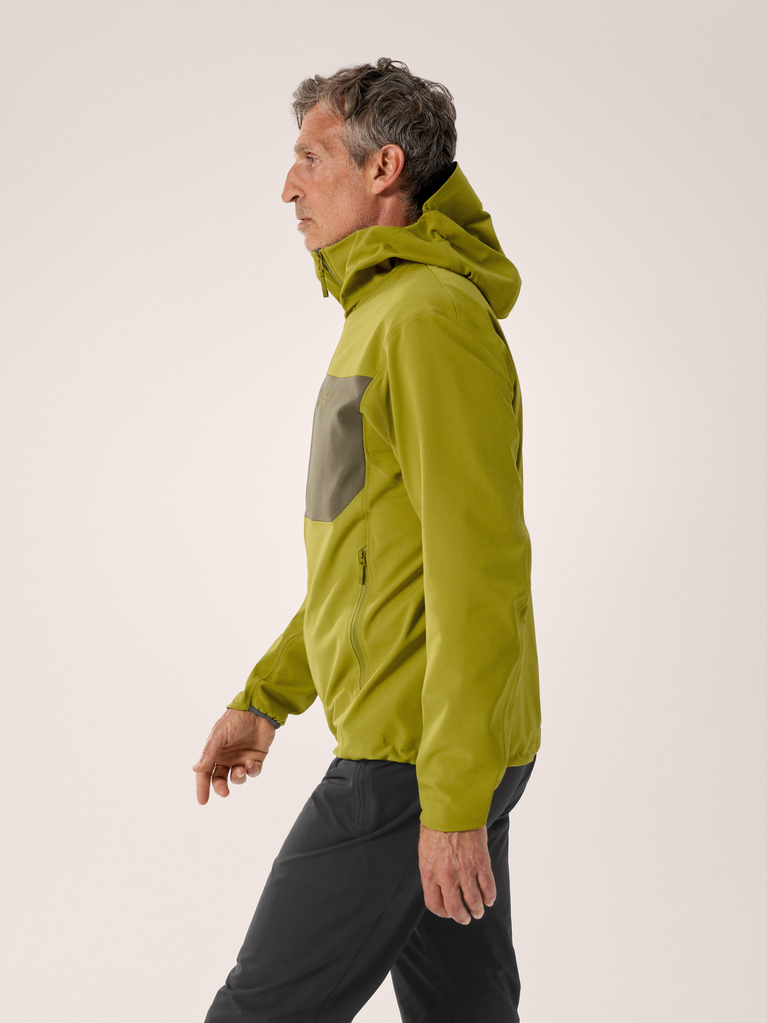 Product Image https://product.arcteryx.co.kr/images/products/685906/F25_X000008485_details_Gamma_MX_Hoody_Olive_Moss_Tatsu_Side_View.jpg