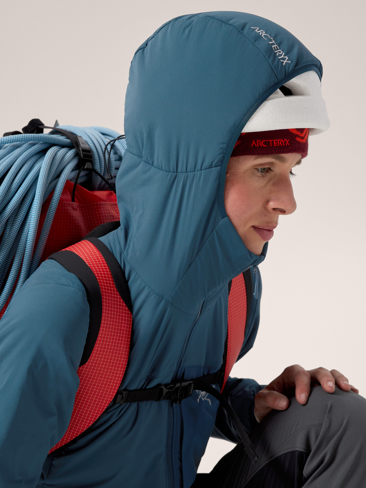 Product Image https://product.arcteryx.co.kr/images/products/685965/F25_X000009095_details_Proton_Hoody_Nightscape_Women_s_Hood.jpg