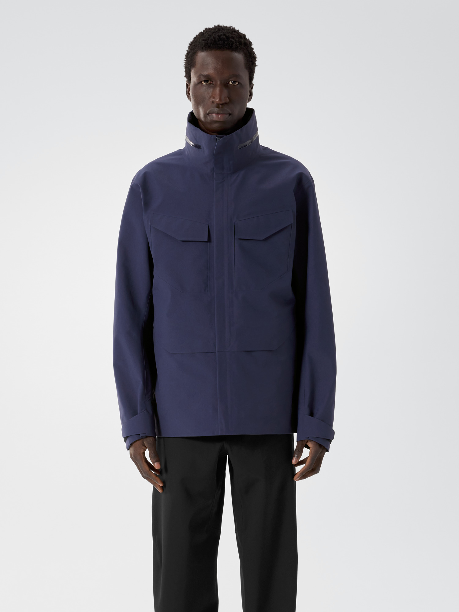 Product Image https://product.arcteryx.co.kr/images/products/686131/F25_X000009942_details_Field_Jacket_Passport_Front_View.jpg