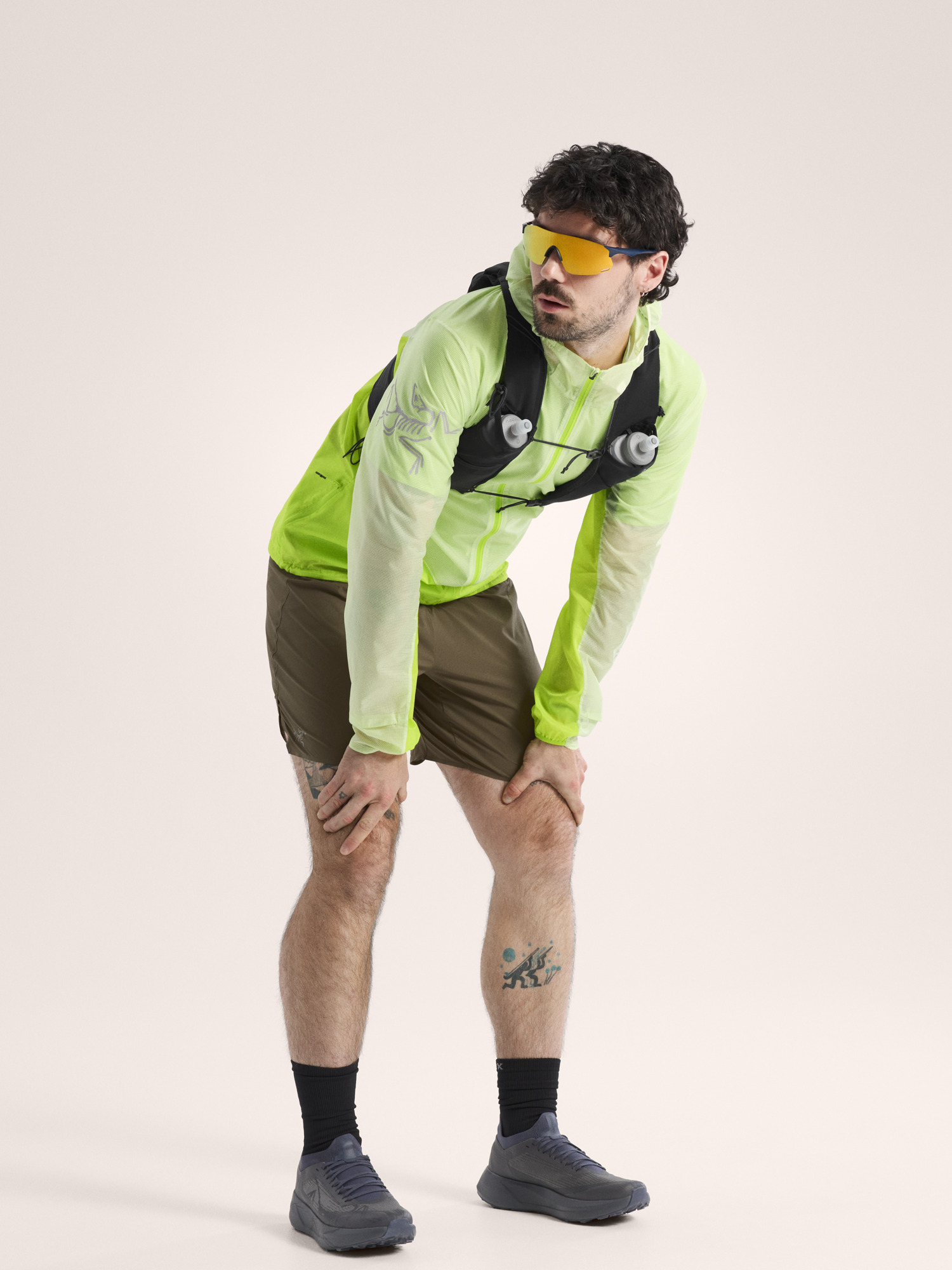 Product Image https://product.arcteryx.co.kr/images/products/686263/S26_X000010354_details_Norvan_Windshell_Hoody_Shincha_Mantis_Full_Body.jpg
