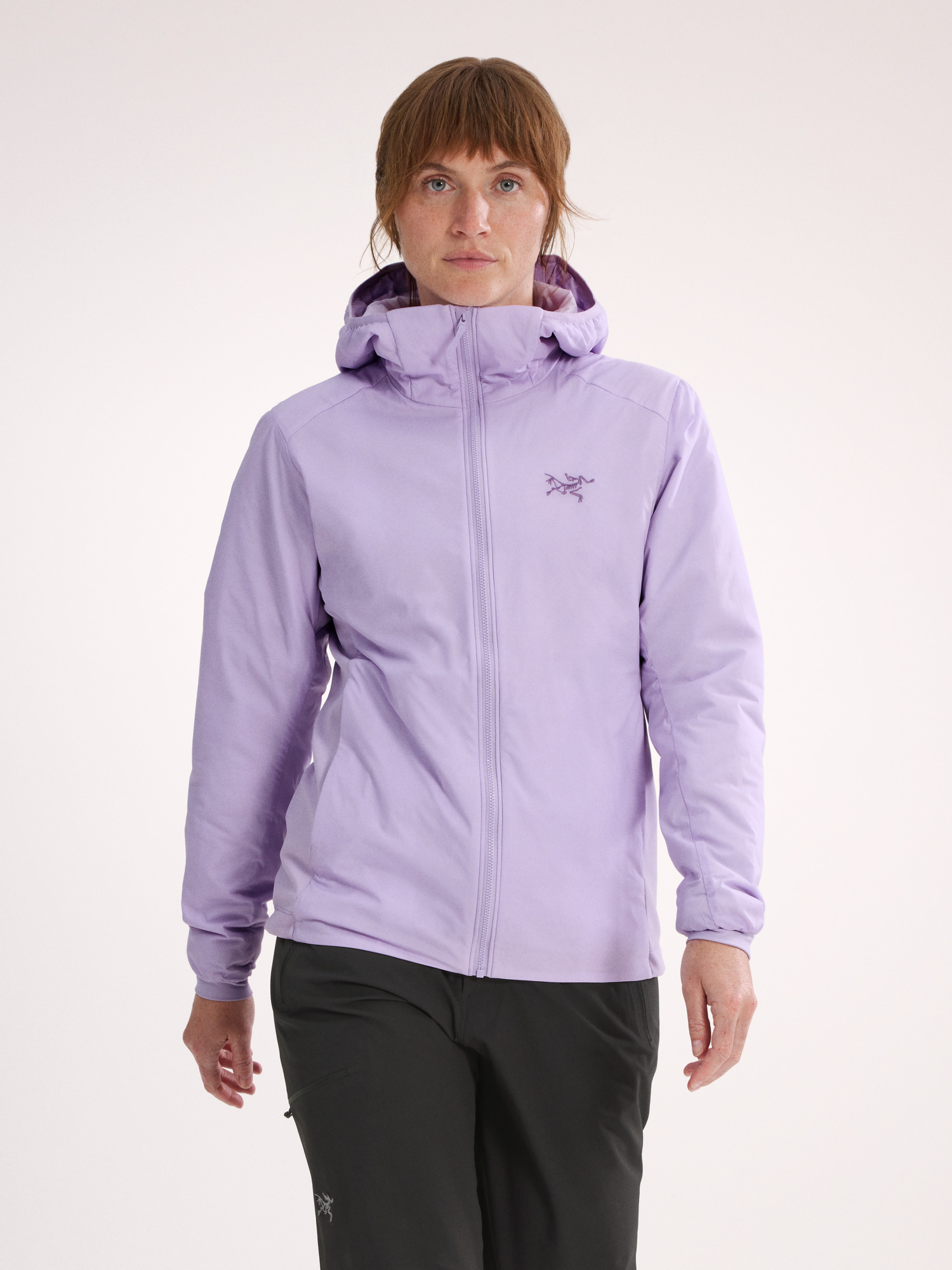 Product Image https://product.arcteryx.co.kr/images/products/686276/S26_X000009452_details_Atom_Hoody_Mallow_Women_s_Front_View.jpg
