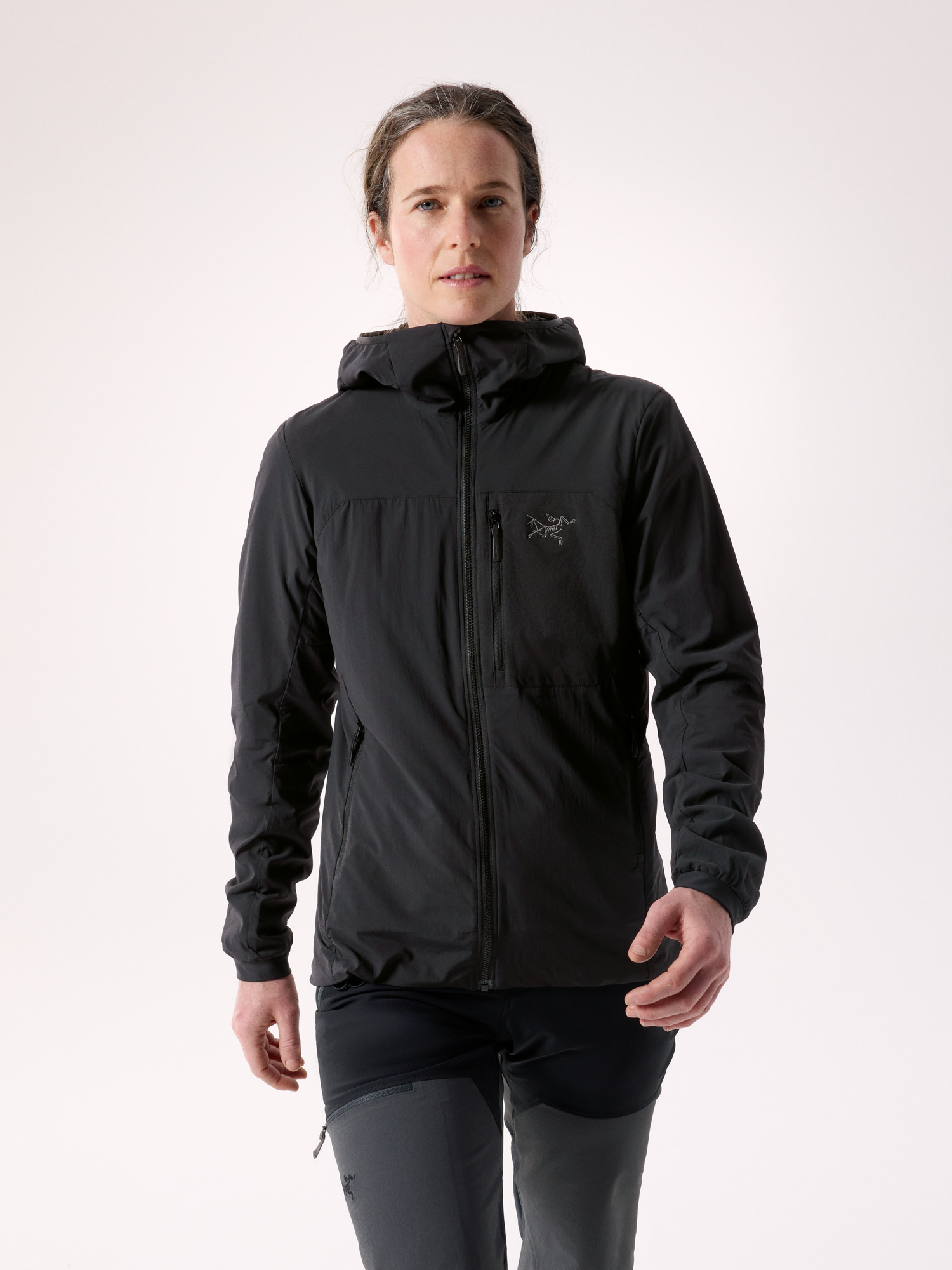 Product Image https://product.arcteryx.co.kr/images/products/686280/S26_X000009508_details_Proton_SL_Hoody_Black_Women_s_Front_View.jpg