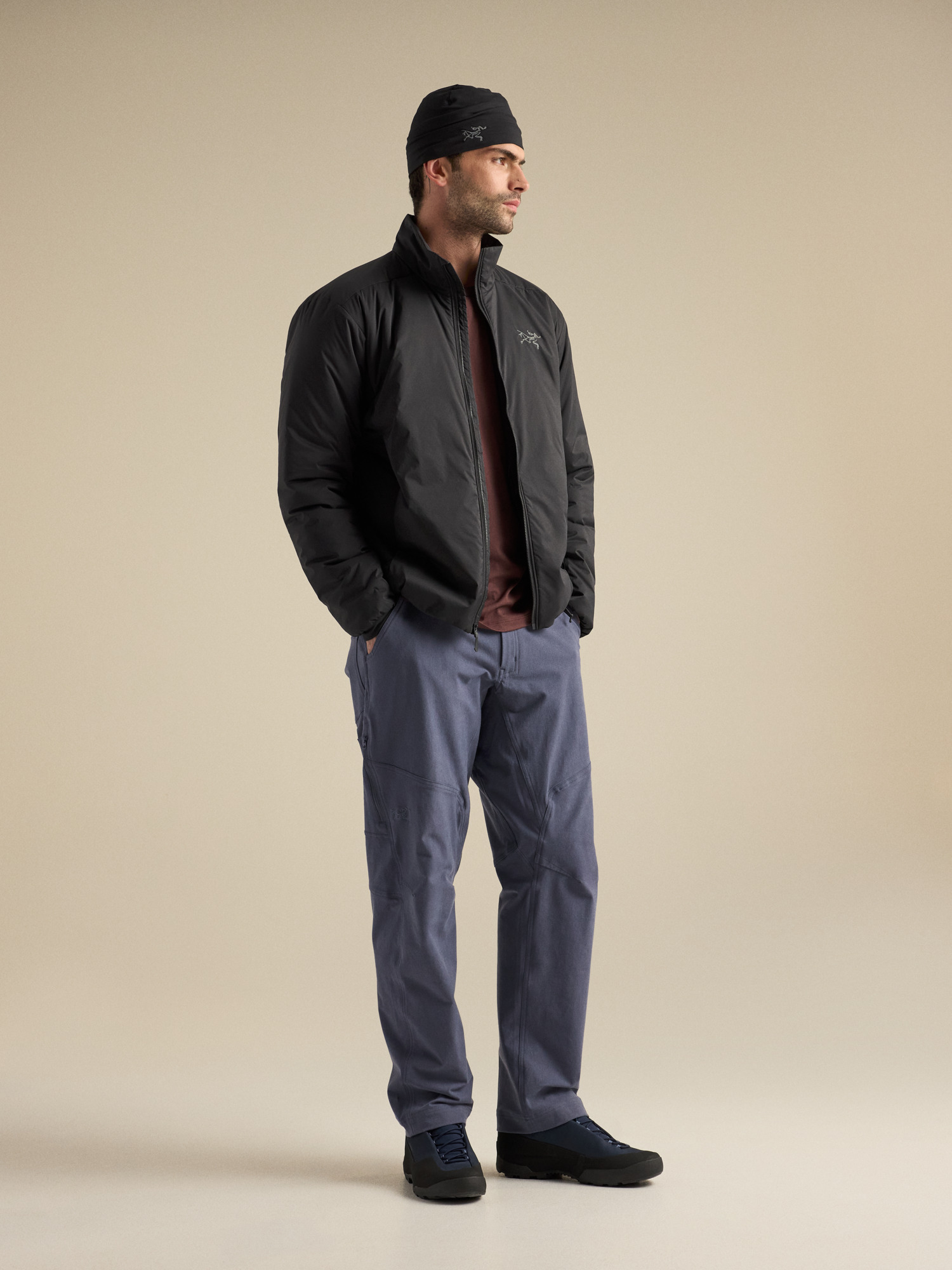 Product Image https://product.arcteryx.co.kr/images/products/686753/F26_X000009901_details_Atom_SV_Jacket_Black_Hover.jpg