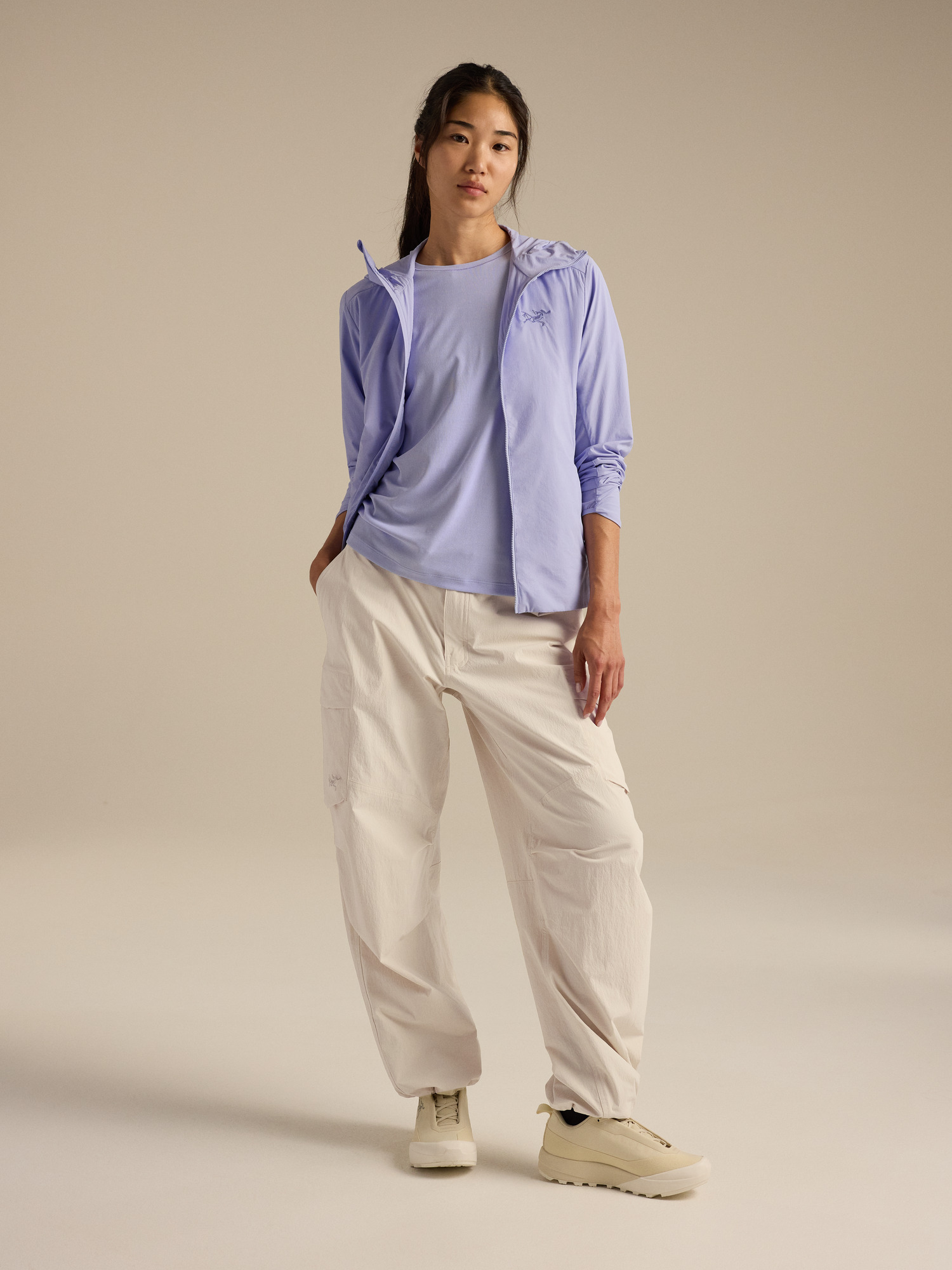 Product Image https://product.arcteryx.co.kr/images/products/686794/F26_X000009511_details_Atom_SL_Hoody_Kasumi_Women_s_Hover.jpg