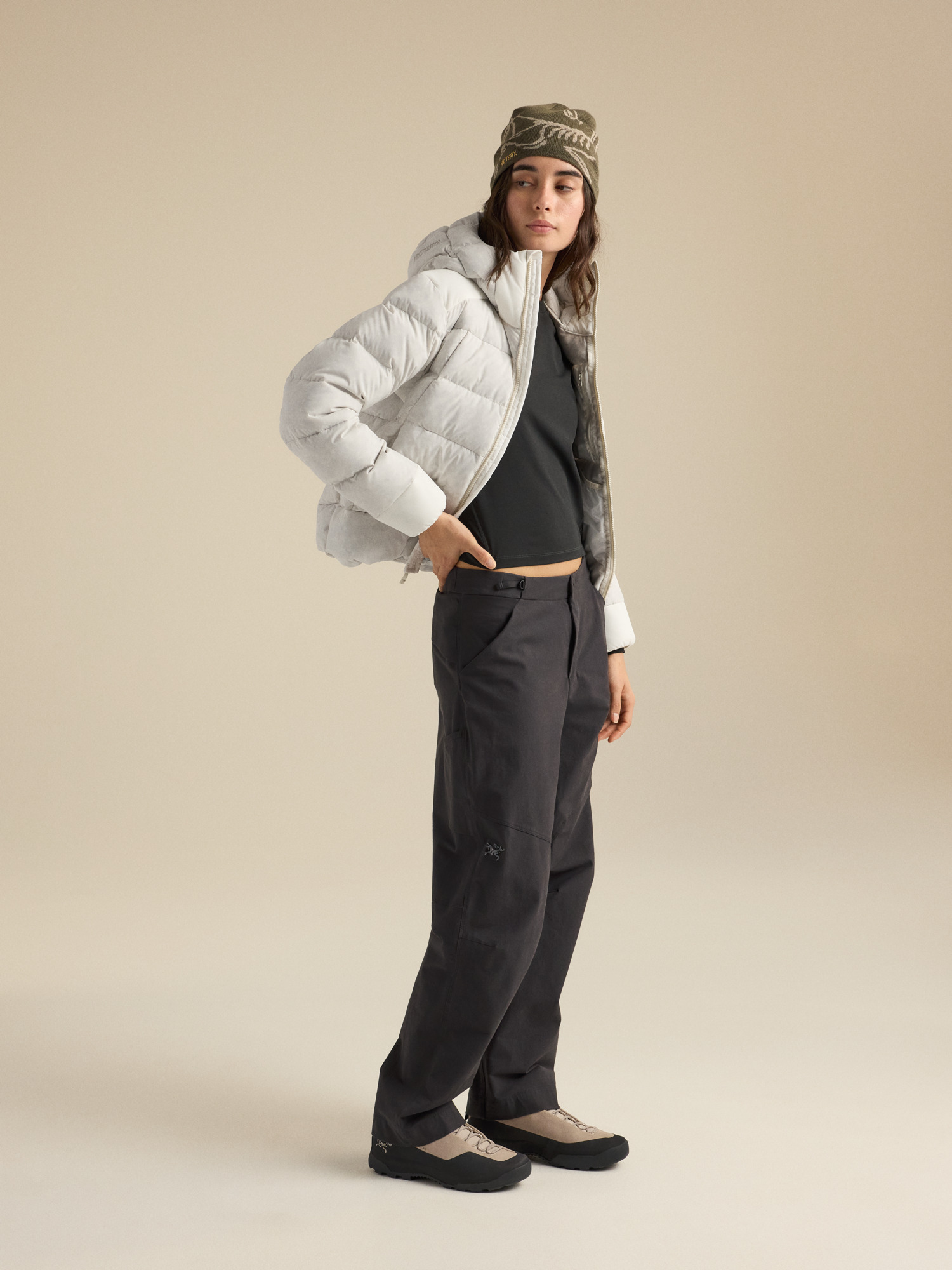 Product Image https://product.arcteryx.co.kr/images/products/686811/F26_X000010546_details_Thorium_Jacket_Sea_Salt_Women_s_Hover.jpg